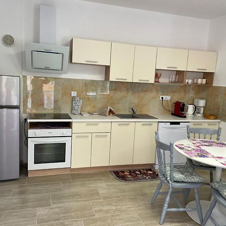 Apartmani Ira Вир Экстерьер фото