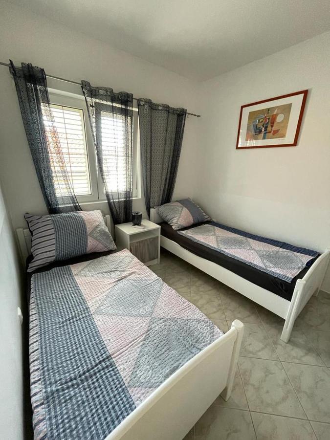 Apartmani Ira Вир Экстерьер фото